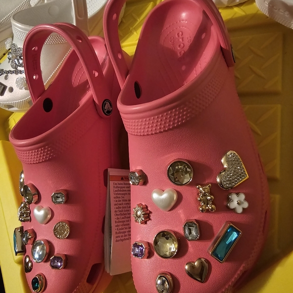 💖NEW Pink Croc Clogs! Comfort and Custom Style.💖 - Picture 6 of 9